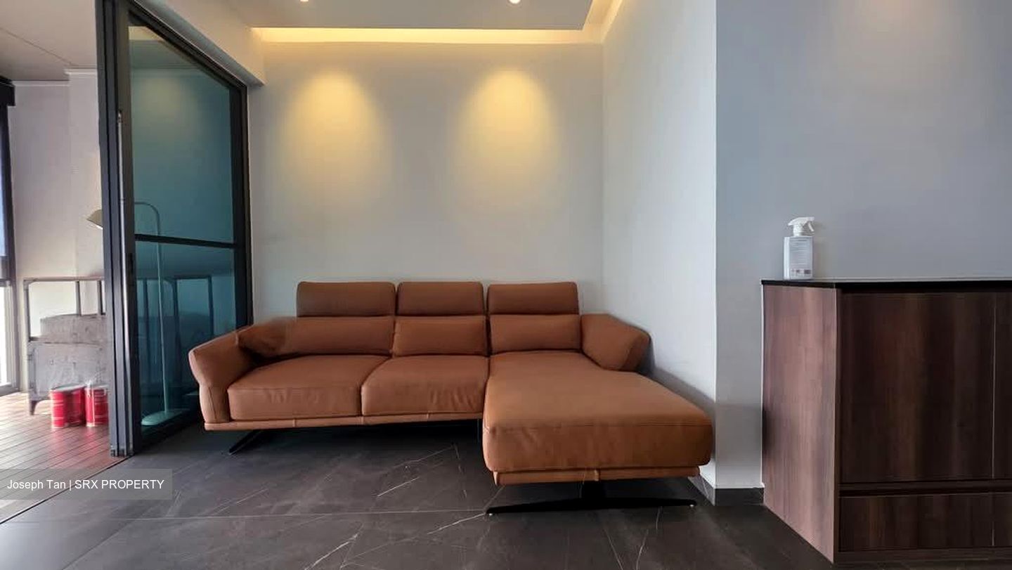 J Gateway (D22), Condominium #593100701